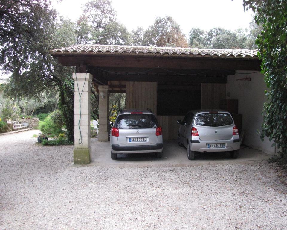 Domaine Du Bois Gite Marion Galargues Exterior photo